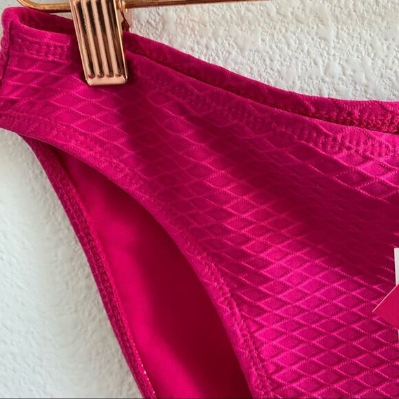 NWT Xhilaration High Cut Pink Mermaid Scale Bottom Medium - Picture 4 of 6